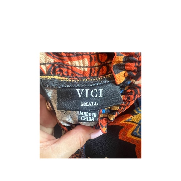 VICI Floral Blouse Women SIZE Small - Picture 5 of 5